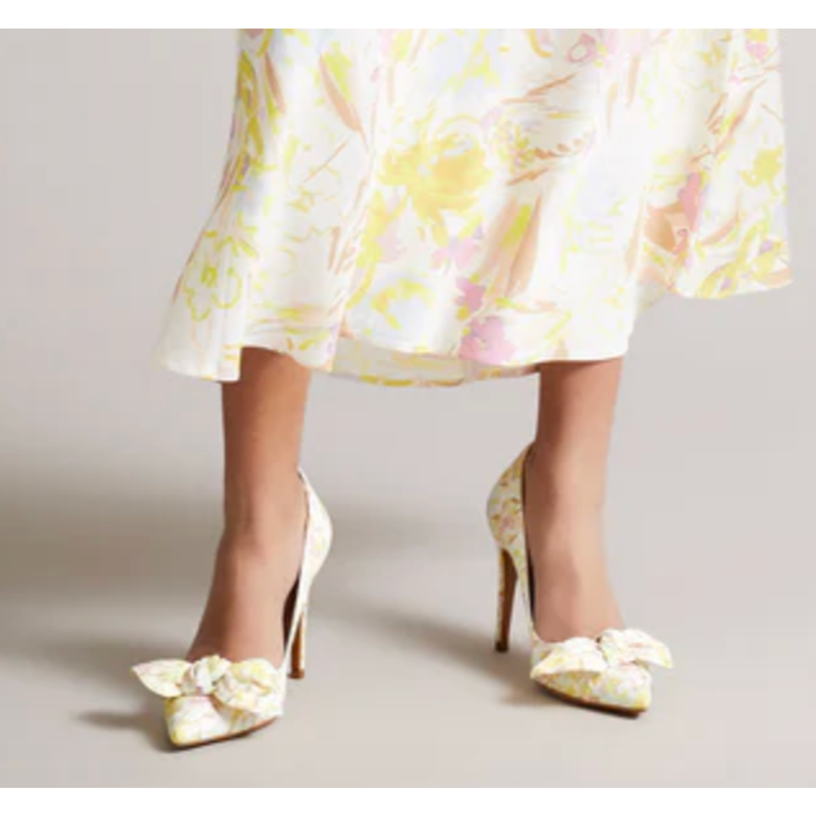 Ted Baker Neomah Sketchy Magnolia 100mm Bow Court Heels Shoes Womens Eu 41